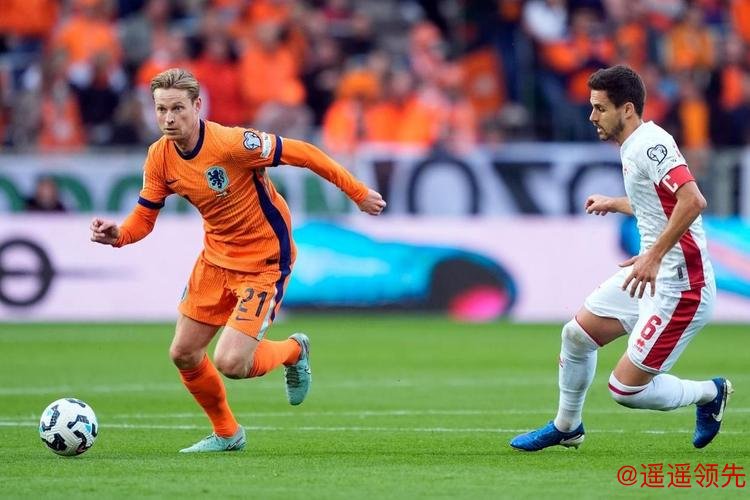 世预赛：德佩补时破门救主 荷兰1-1波兰末轮打平即出线