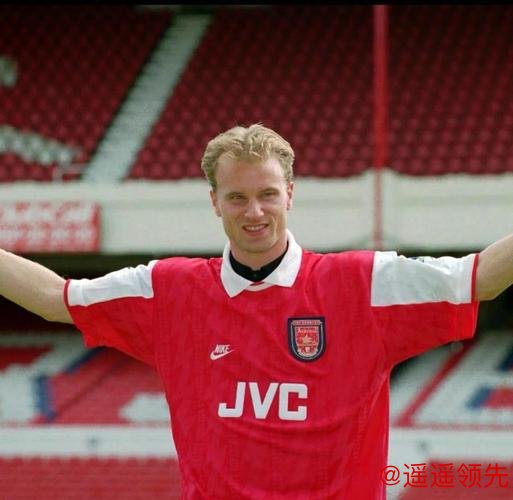 无敌阿森纳崛起！全面超越200304不败赛季的枪手传奇