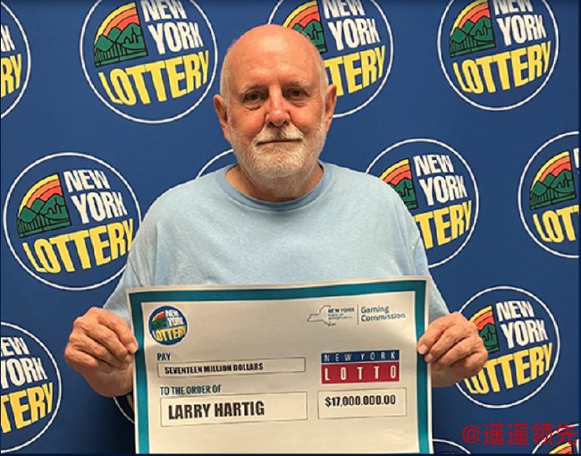 大奖得主领奖照